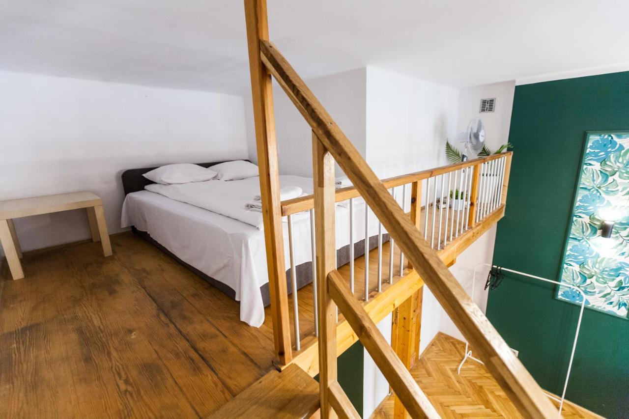Vintage Szpitalna Apartment Krakow Ngoại thất bức ảnh